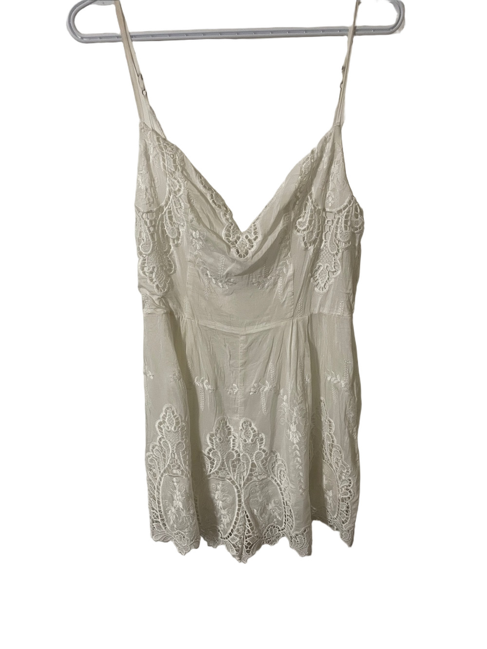 Ministry of Style Eyelet Lace Romper Size 8